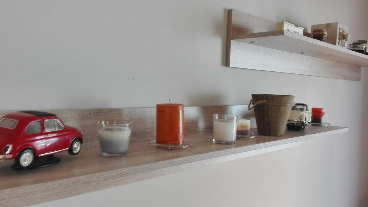 Just 9 Min From Acropolis Apartment Athena Bagian luar foto