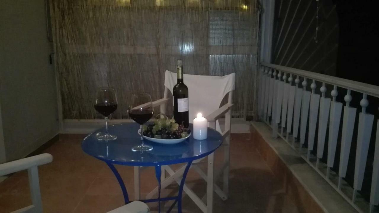 Just 9 Min From Acropolis Apartment Athena Bagian luar foto