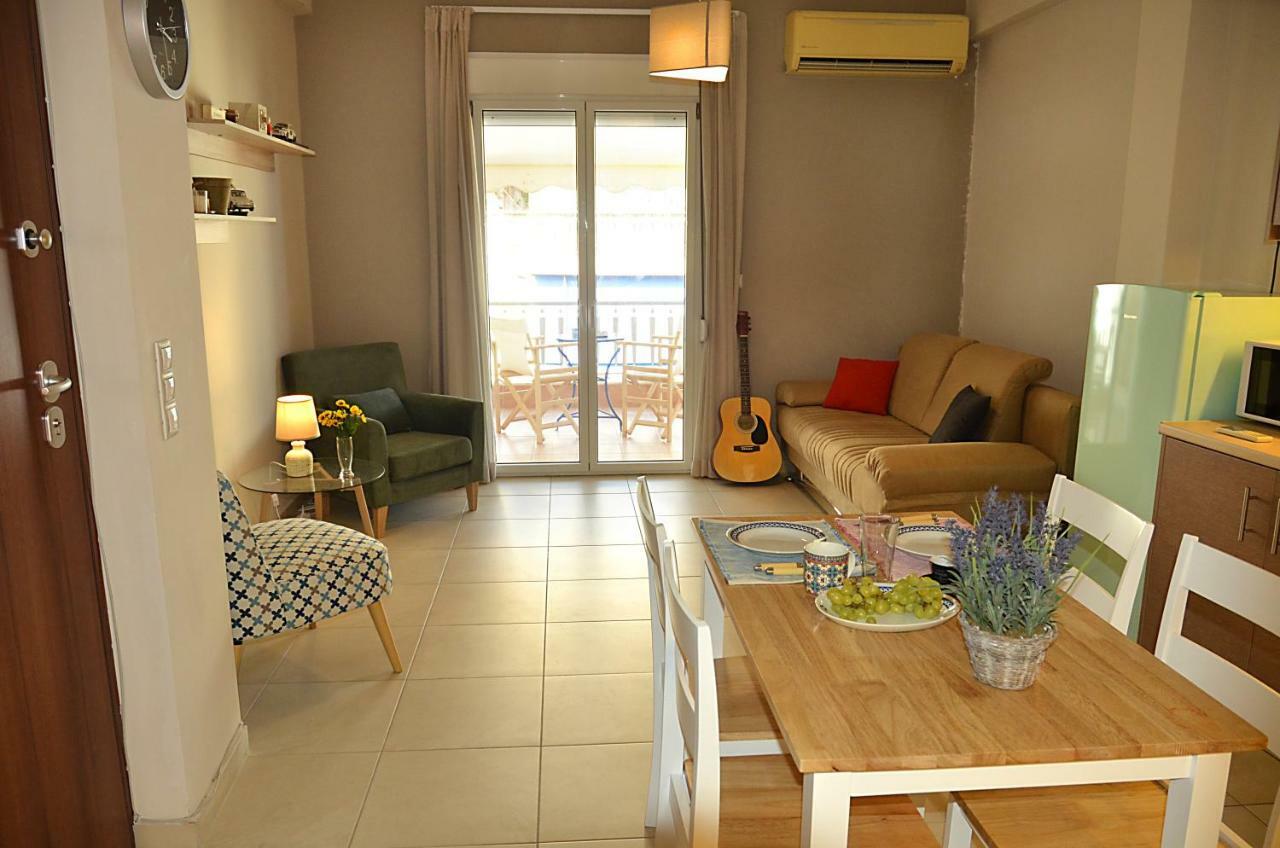 Just 9 Min From Acropolis Apartment Athena Bagian luar foto