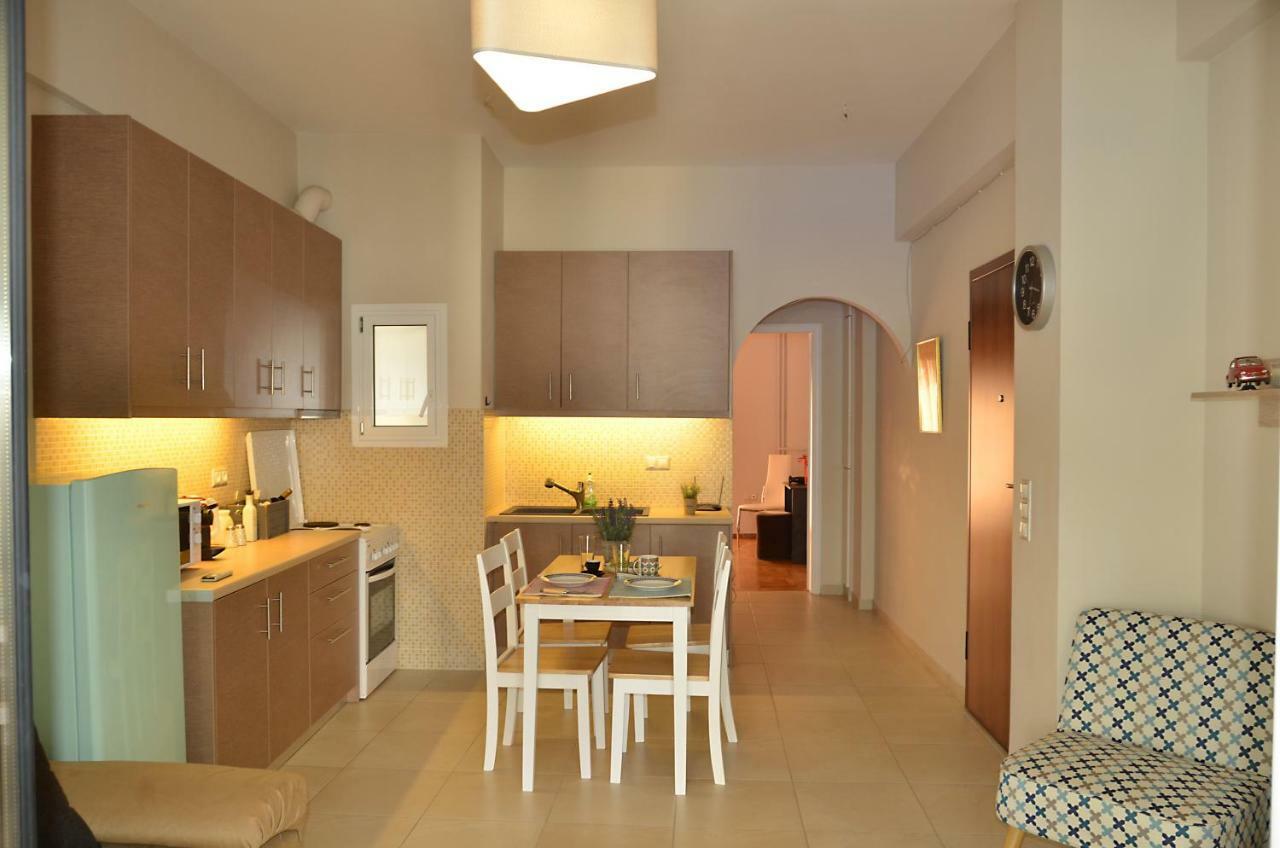 Just 9 Min From Acropolis Apartment Athena Bagian luar foto