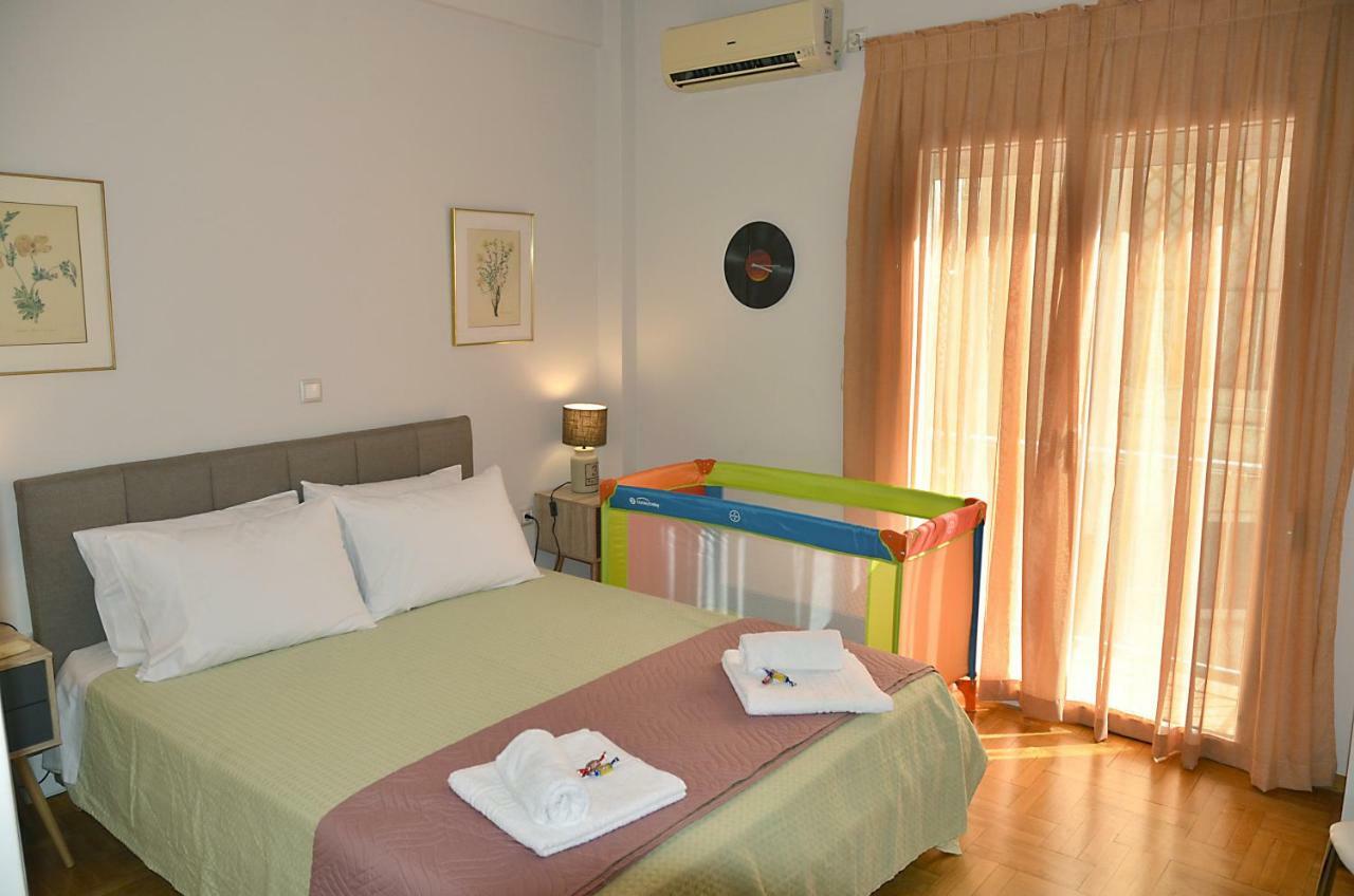 Just 9 Min From Acropolis Apartment Athena Bagian luar foto