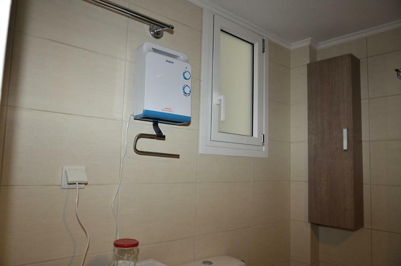 Just 9 Min From Acropolis Apartment Athena Bagian luar foto